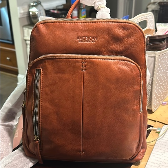 brandy leather backpack Nylon and – Sophisticated Thread selected leather makes it soft to touch American Leather Liberty Backpack (Brandy